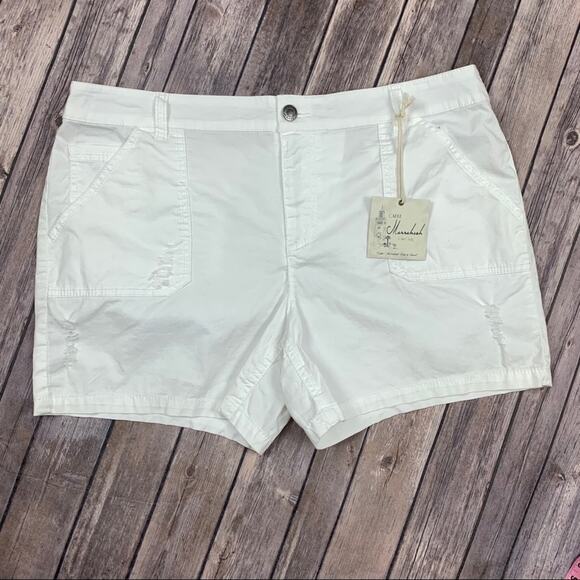 Marrakesh Pants - Marrakesh White distressed shorts